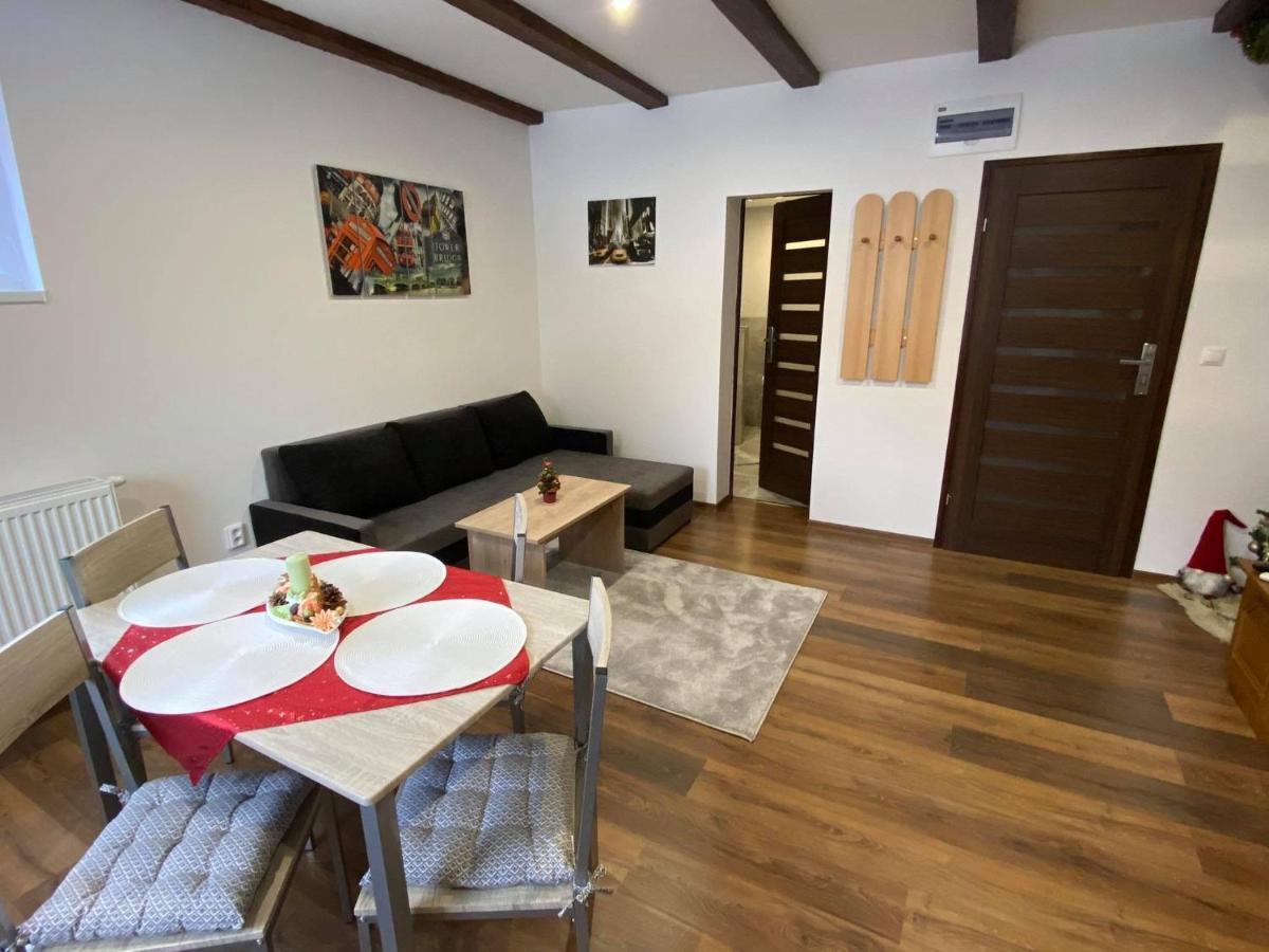 Privat Greta Apartment Zdiar Luaran gambar